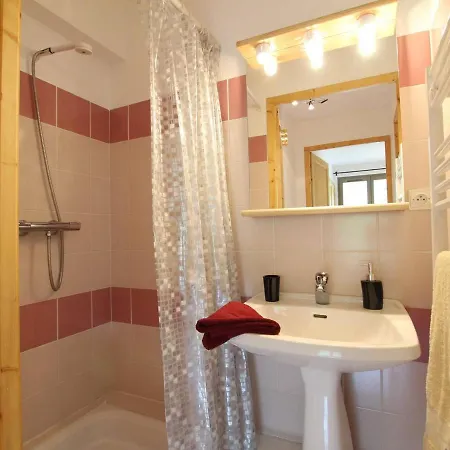 Apartament Spacieux Appartement 4 Pieces, 6 Couchages, Proche Pistes Et Commerces, La Salle-Les-Alpes - Fr-1-330F-77 Serre Chevalier