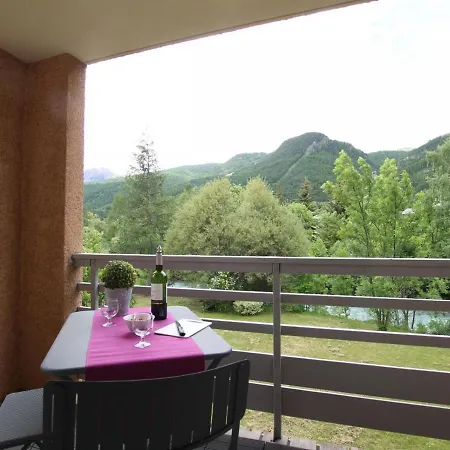 Apartman Spacieux Appartement 4 Pieces, 6 Couchages, Proche Pistes Et Commerces, La Salle-Les-Alpes - Fr-1-330F-77 *