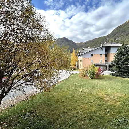 Spacieux Appartement 4 Pieces, 6 Couchages, Proche Pistes Et Commerces, La Salle-Les-Alpes - Fr-1-330F-77 Apartman *